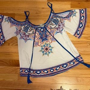 Flying tomato flowy printed shirt